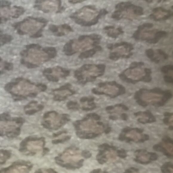 3-6 month Baby Gear pink & white snap footed pajamas w/cheetah print - Picture 5 of 13